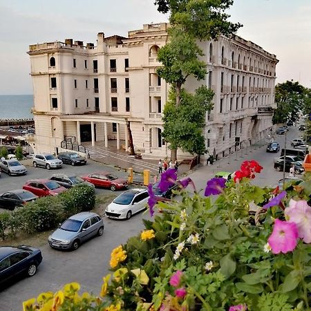 Apartmán La Eluta Cazino Constanţa Exteriér fotografie